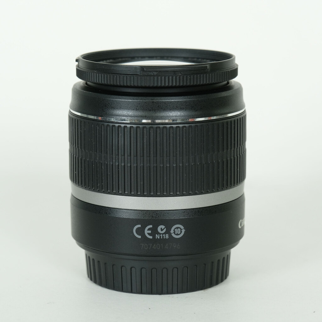 Canon EF-S18-55mm F3.5-5.6 IS