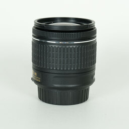 Nikon AF-P DX NIKKOR 18-55mm F3.5-5.6G VR Nikon AF-P DX NIKKOR 18-55mm F3.5-5.6G VR