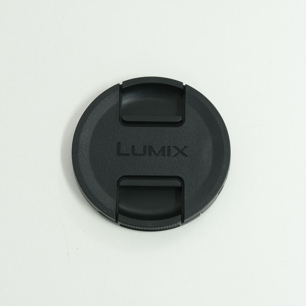 Panasonic LUMIX S 28-200mm F4-7.1 MACRO O.I.S.