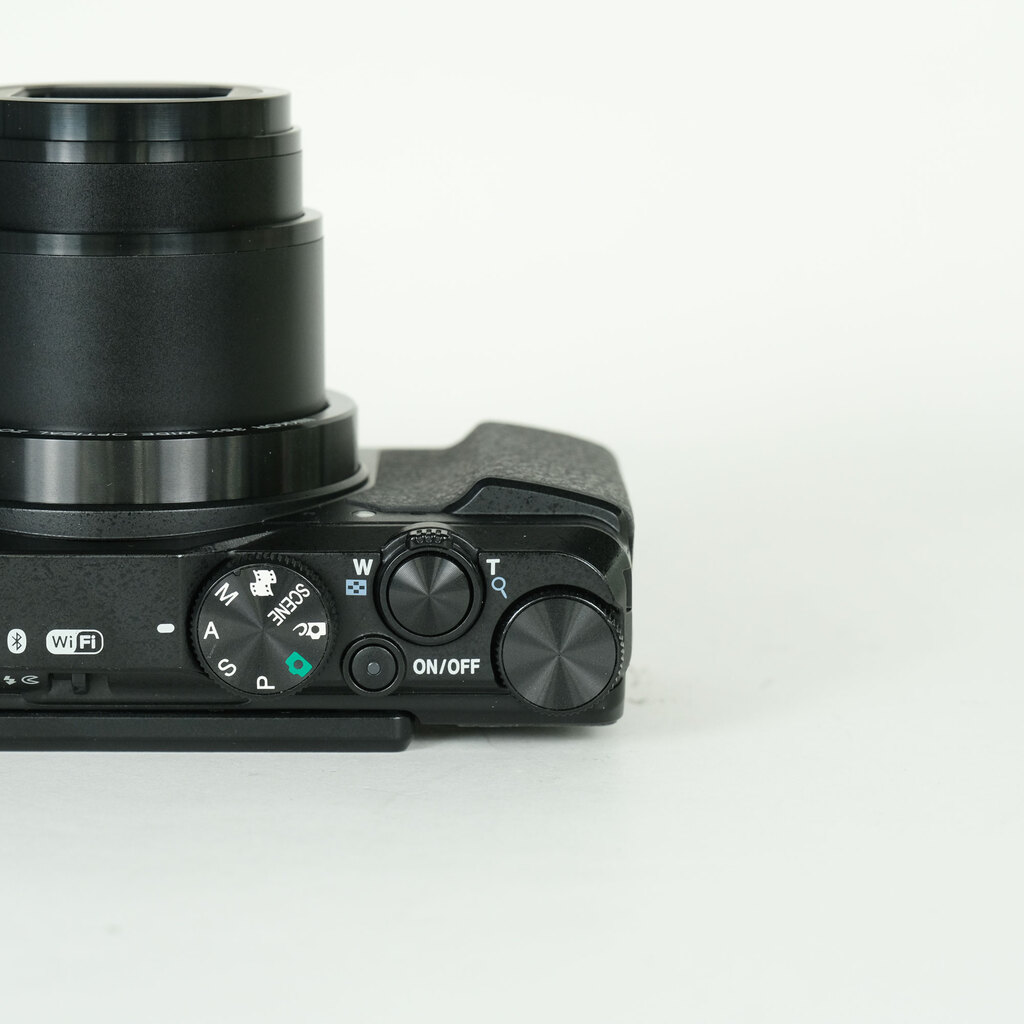 Nikon COOLPIX A900 ブラックの出品 | ONE SCENE（ワンシーン）
