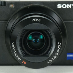 SONY Cyber-shot DSC-RX100M4