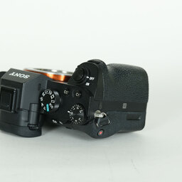 SONY α7 II（ILCE-7M2）