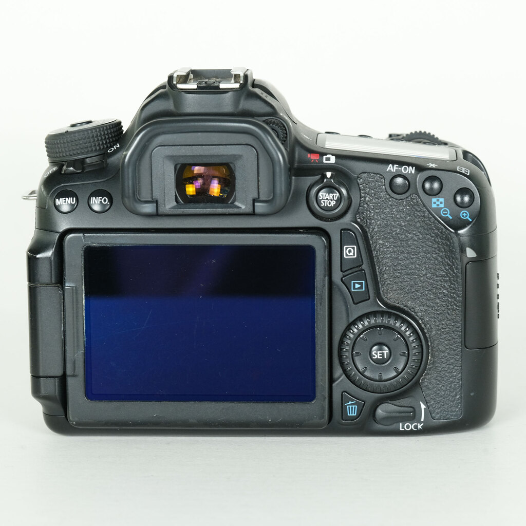 Canon EOS 70D