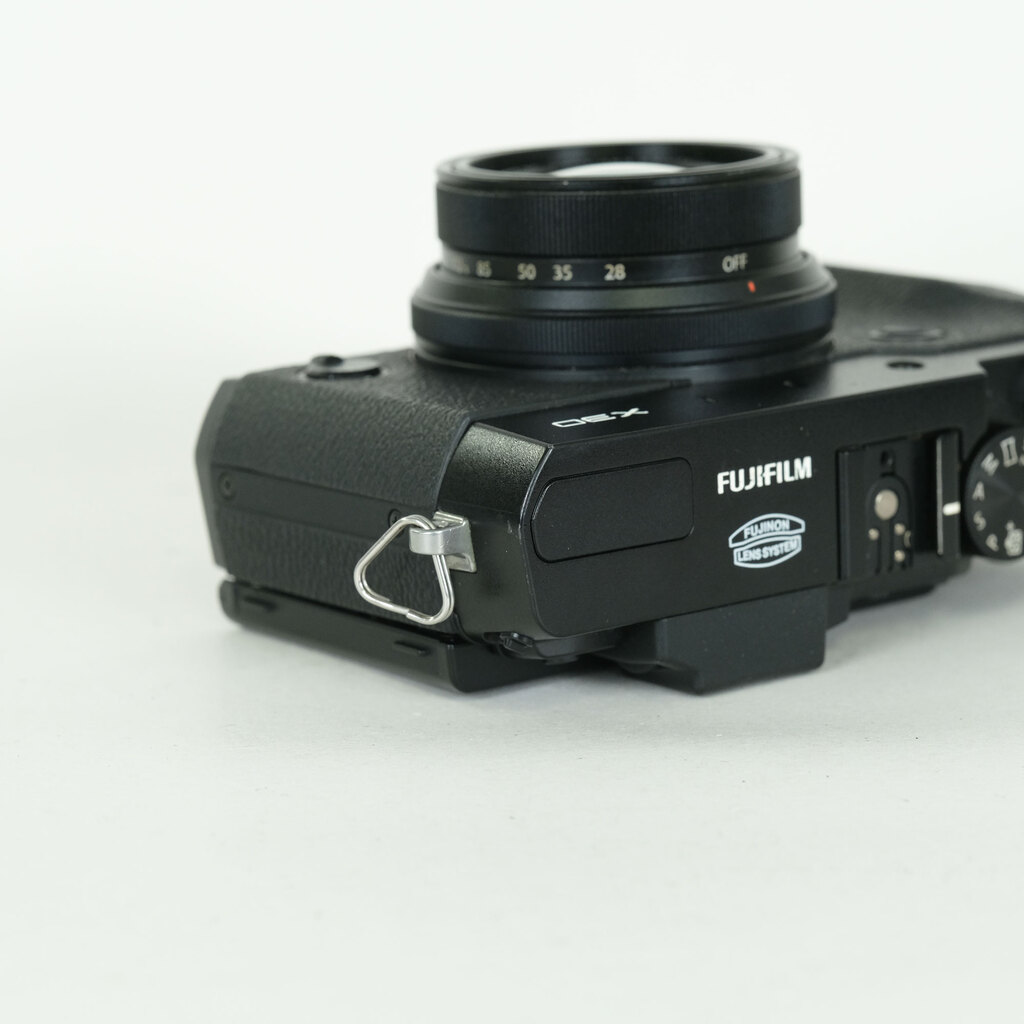 FUJIFILM X30 ブラック