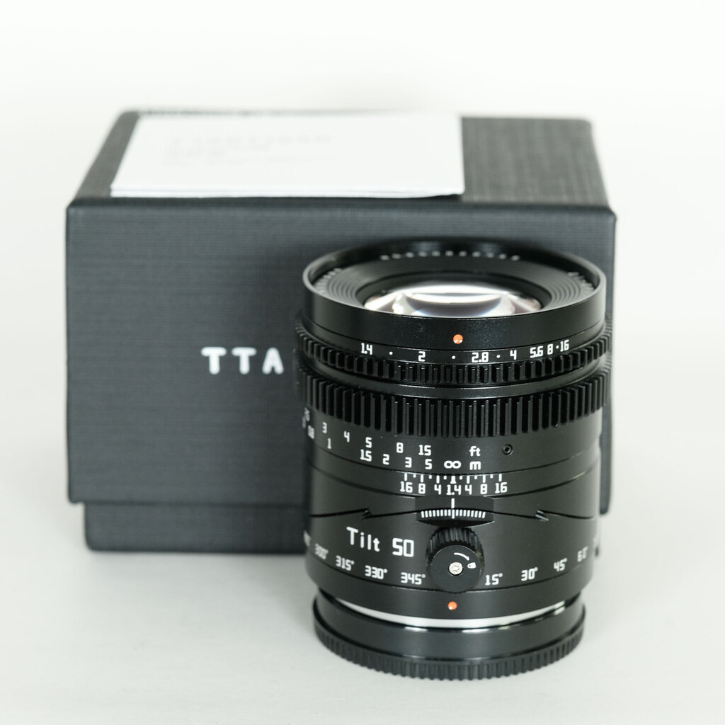 銘匠光学 TTArtisan Tilt 50mm F1.4（ソニーE用）の出品 | ONE SCENE