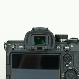 SONY α7 IV(ILCE-7M4) SONY α7 IV(ILCE-7M4)