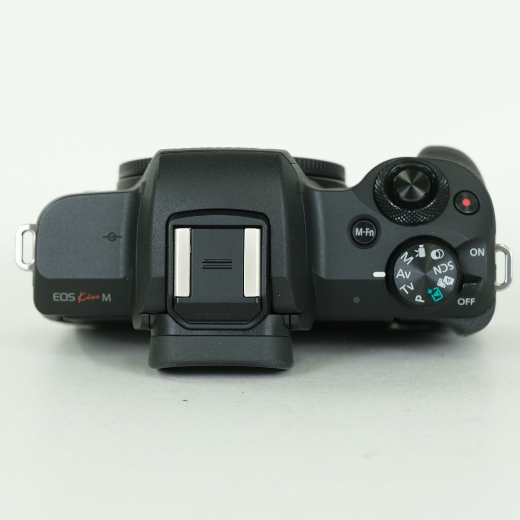 Canon EOS Kiss M