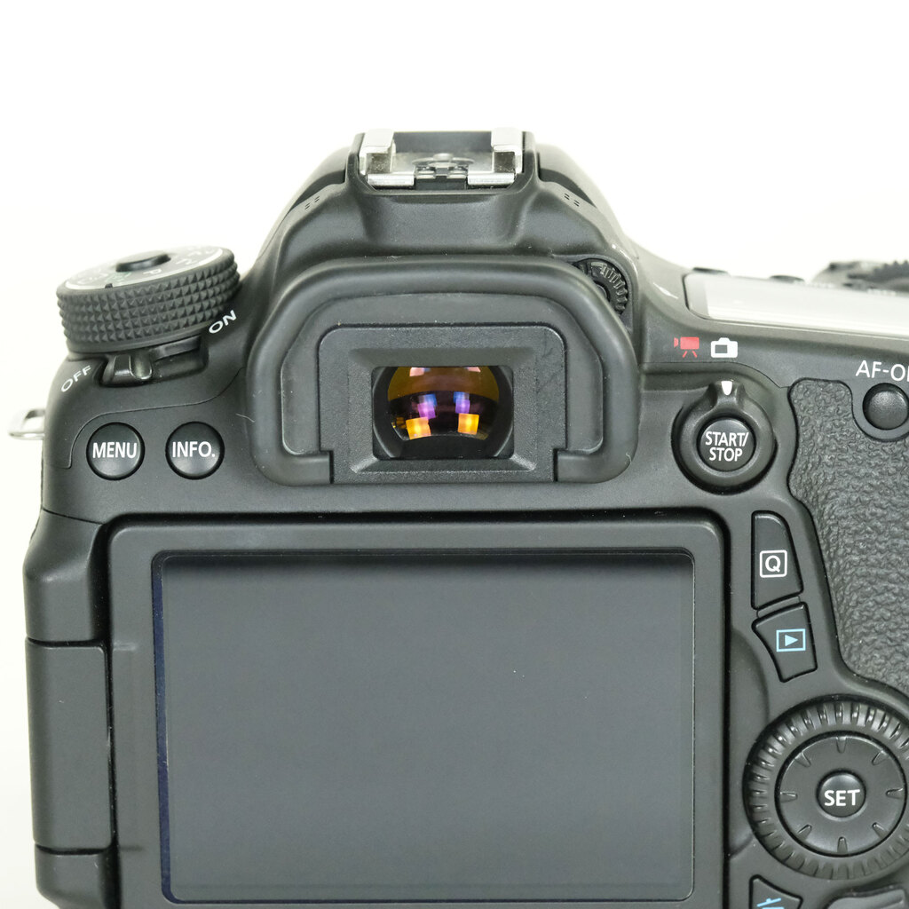 Canon EOS 70D