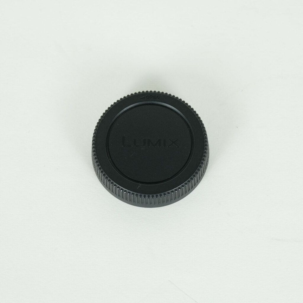 Panasonic LUMIX G VARIO 45-200mm F4.0-F5.6 MEGA O.I.S. H-FS045200 Panasonic LUMIX G VARIO 45-200mm F4.0-F5.6 MEGA O.I.S. H-FS045200