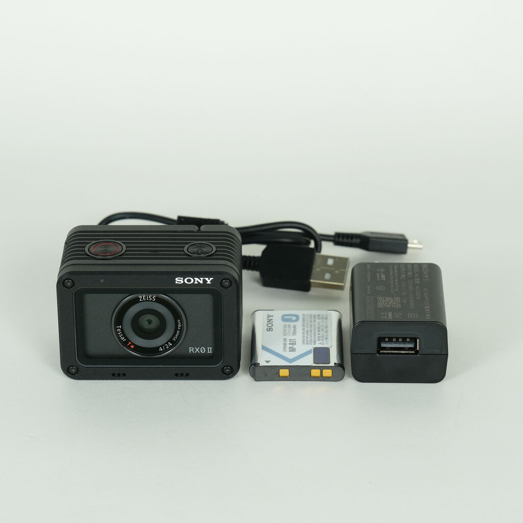 SONY Cyber-shot DSC-RX0M2
