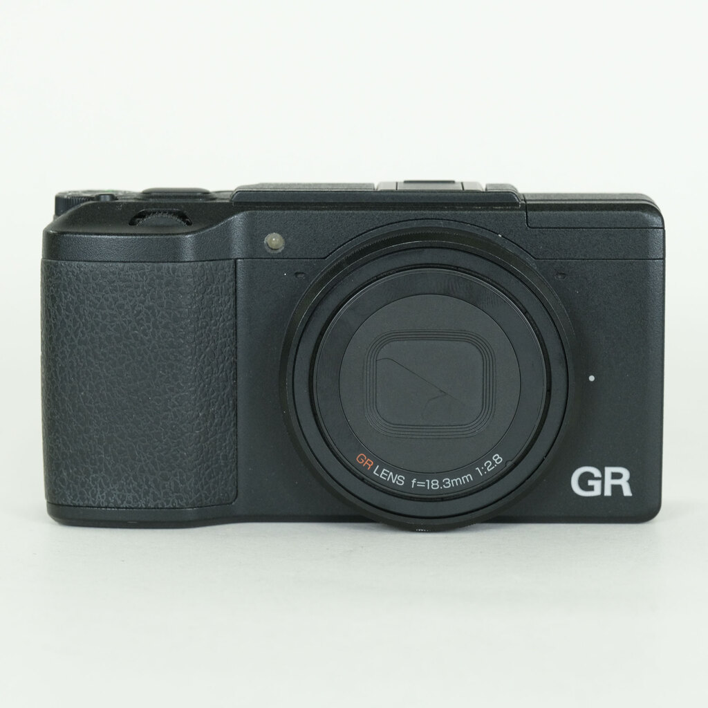 RICOH GR II