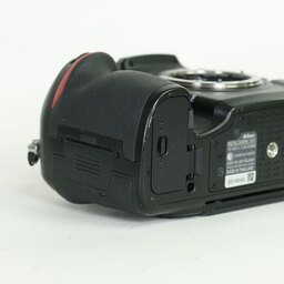 Nikon D850