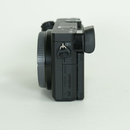 SONY α6300(ILCE-6300) SONY α6300(ILCE-6300)