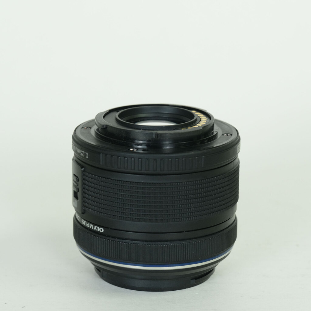 OLYMPUS M.ZUIKO DIGITAL 14-42mm F3.5-5.6IIR ブラック