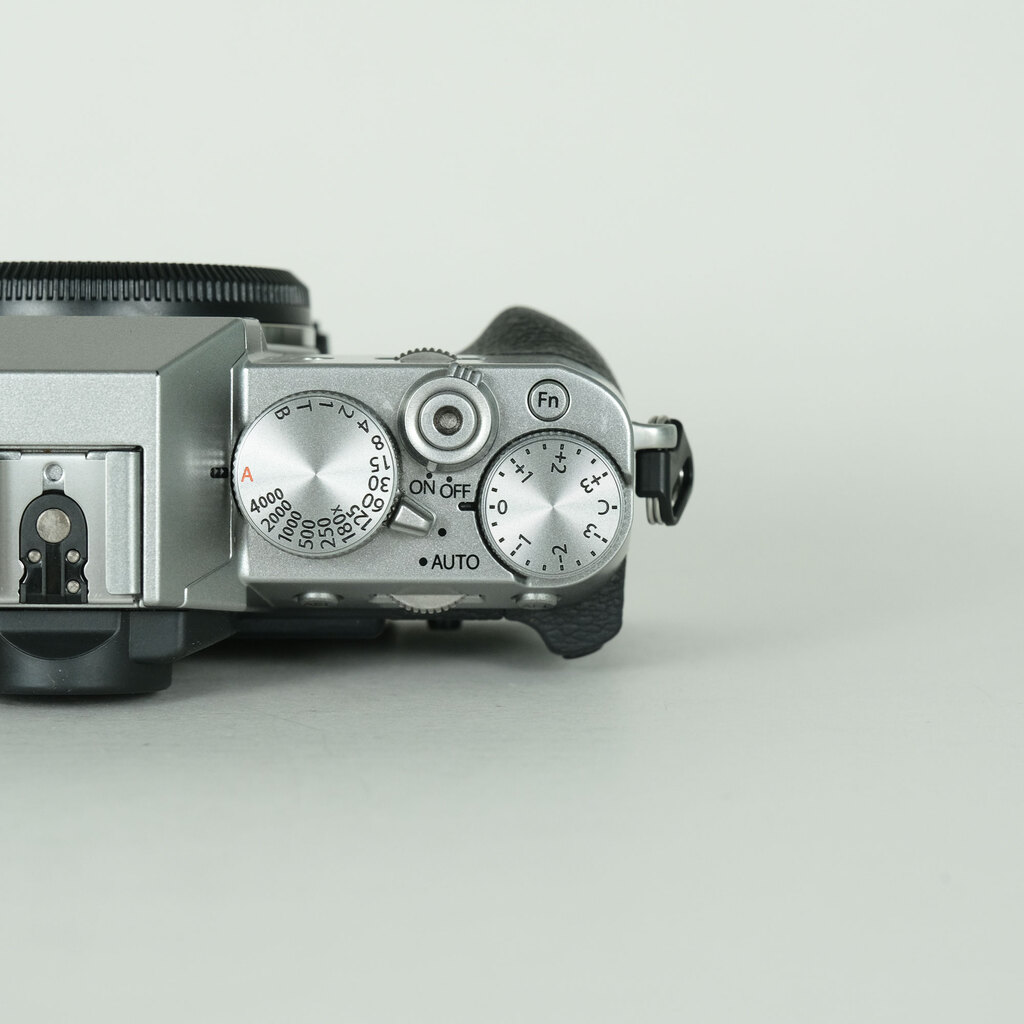 FUJIFILM X-T30 IIの出品 | ONE SCENE（ワンシーン）