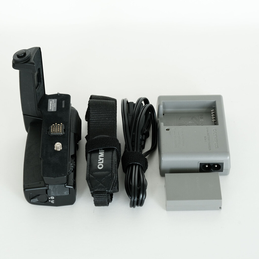 OLYMPUS OM-D E-M5 ボディ ブラック