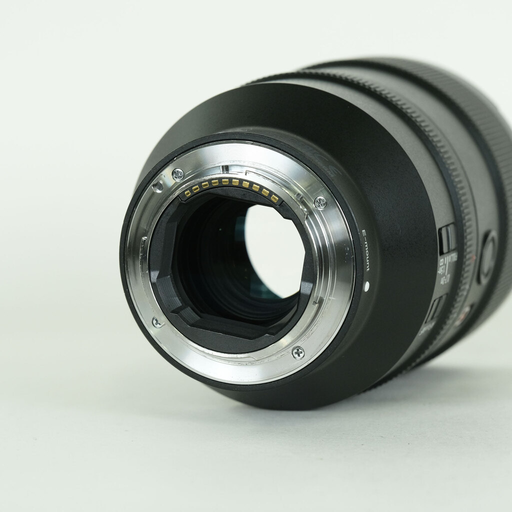 SONY FE 135mm F1.8 GM SEL135F18GM