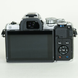 OLYMPUS OM-D E-M10 Mark IV