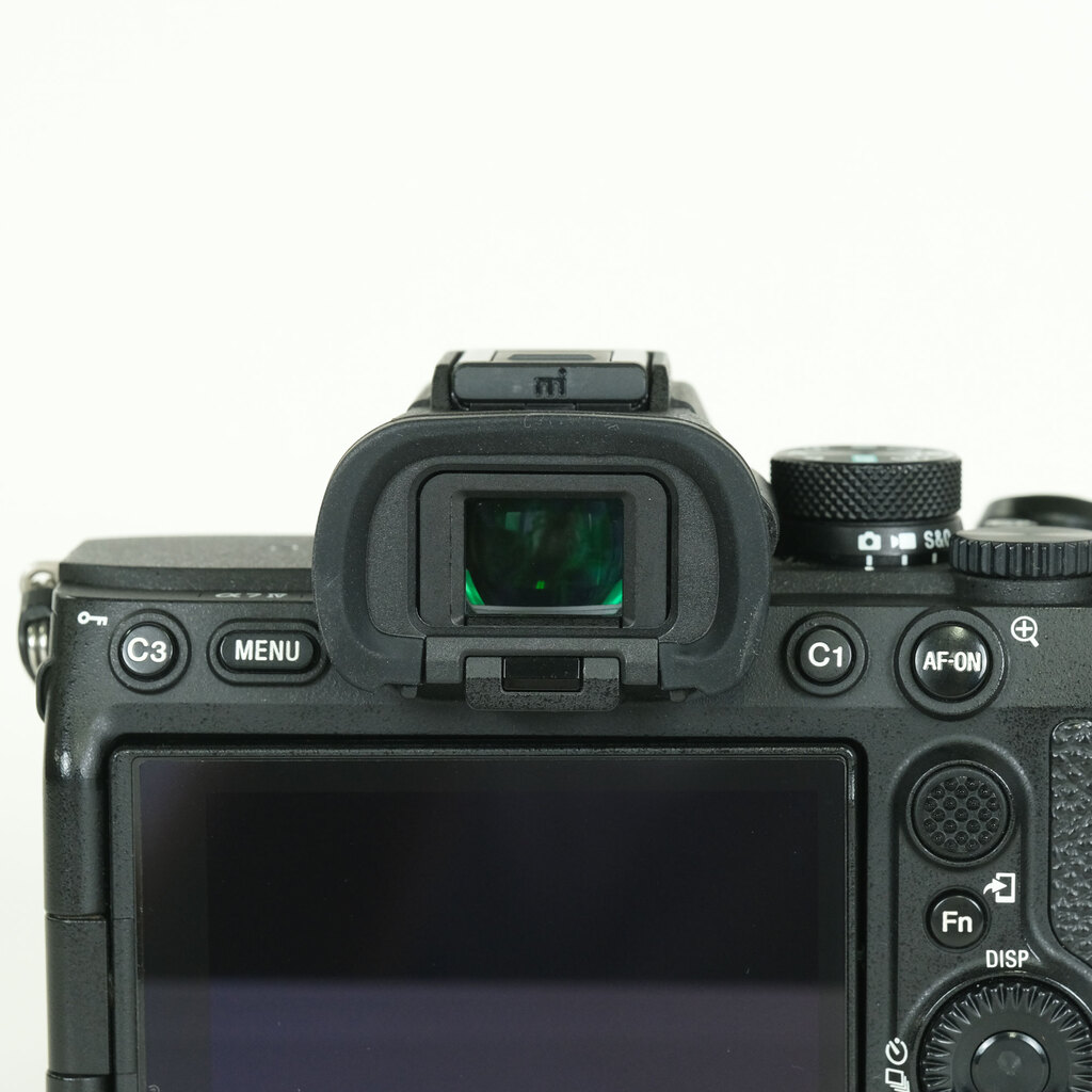 SONY α7 IV(ILCE-7M4) SONY α7 IV(ILCE-7M4)