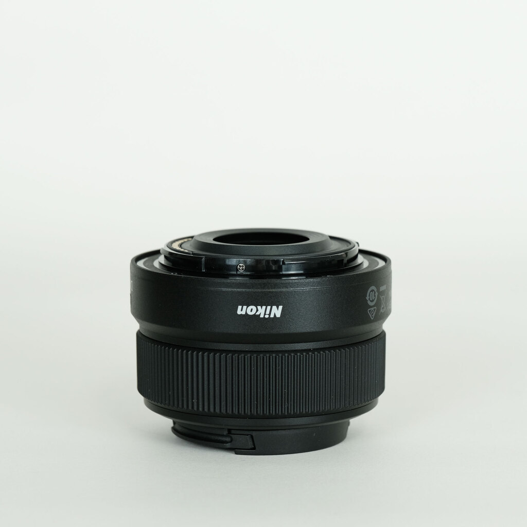 Nikon NIKKOR Z DX 24mm f/1.7