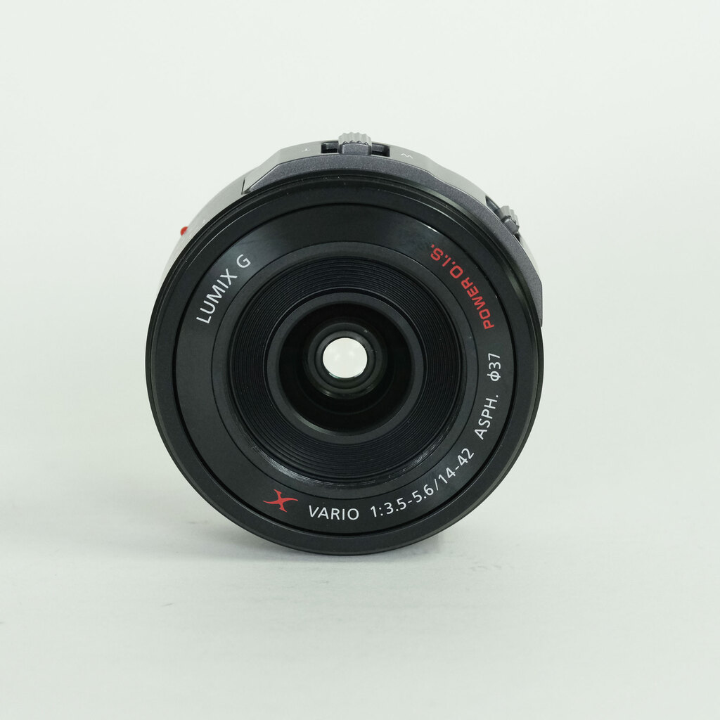 Panasonic LUMIX G X VARIO PZ 14-42mm / F3.5-5.6 ASPH. / POWER O.I.S.