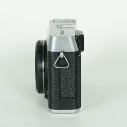 FUJIFILM X-E3