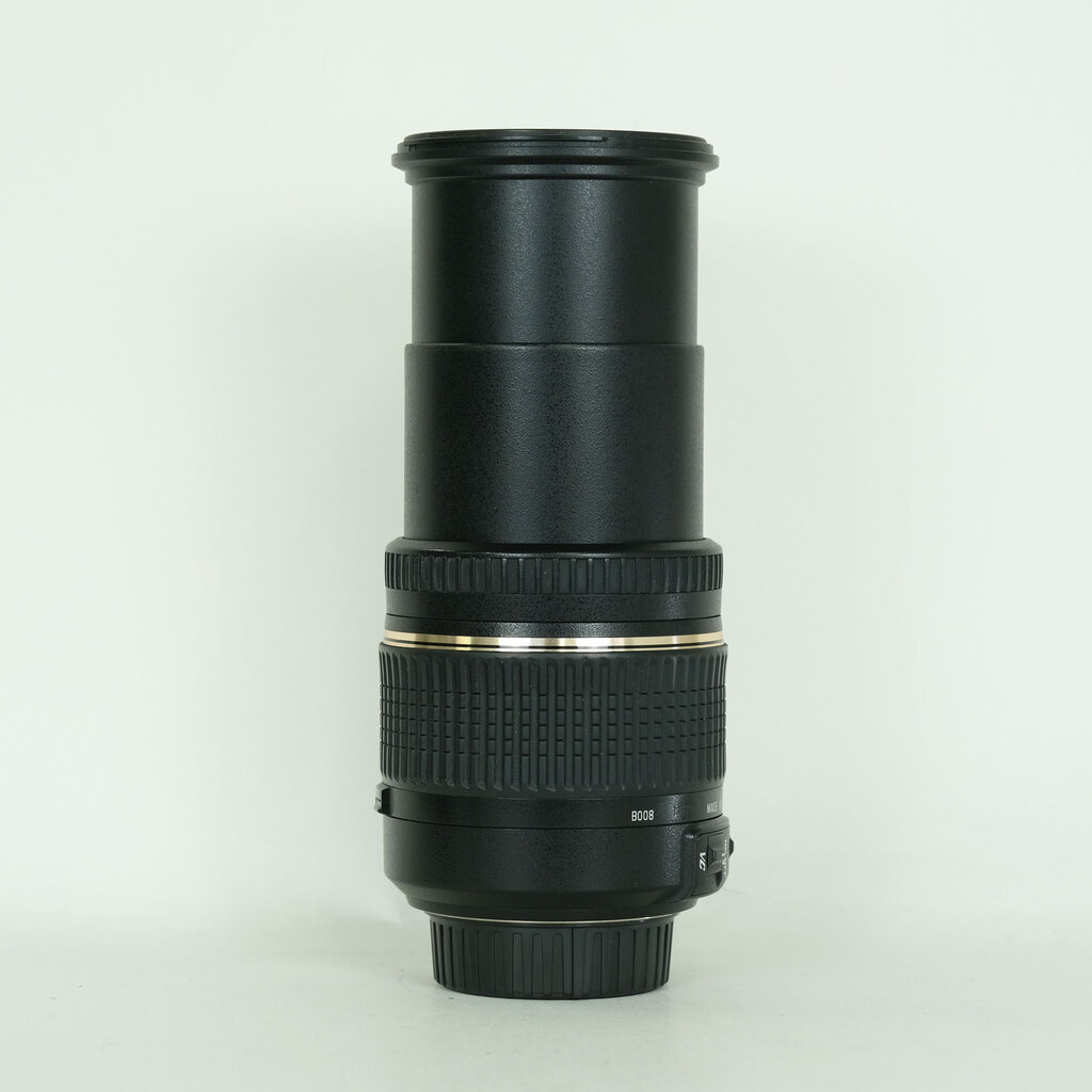 TAMRON 18-270mm F3.5-6.3 DiII VC PZD/Model B008N（ニコン用）