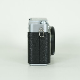 FUJIFILM X-E5