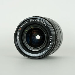 FUJIFILM XF18-55mmF2.8-4 R LM OIS FUJIFILM XF18-55mmF2.8-4 R LM OIS