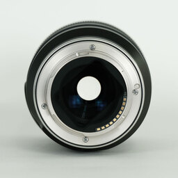 TAMRON 90mm F/2.8 Di III MACRO VXD [ソニーE用]