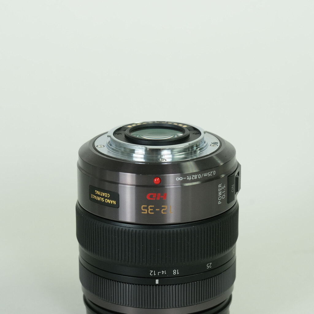 Panasonic LUMIX G X VARIO 12-35mm / F2.8 ASPH. / POWER O.I.S. Panasonic LUMIX G X VARIO 12-35mm / F2.8 ASPH. / POWER O.I.S.