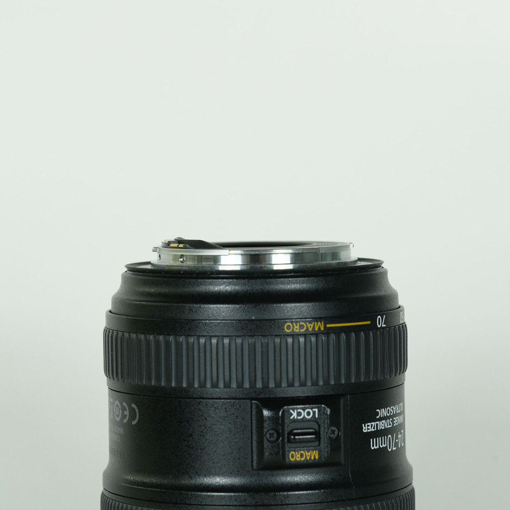 Canon EF24-70mm F4L IS USMの出品 | ONE SCENE（ワンシーン）