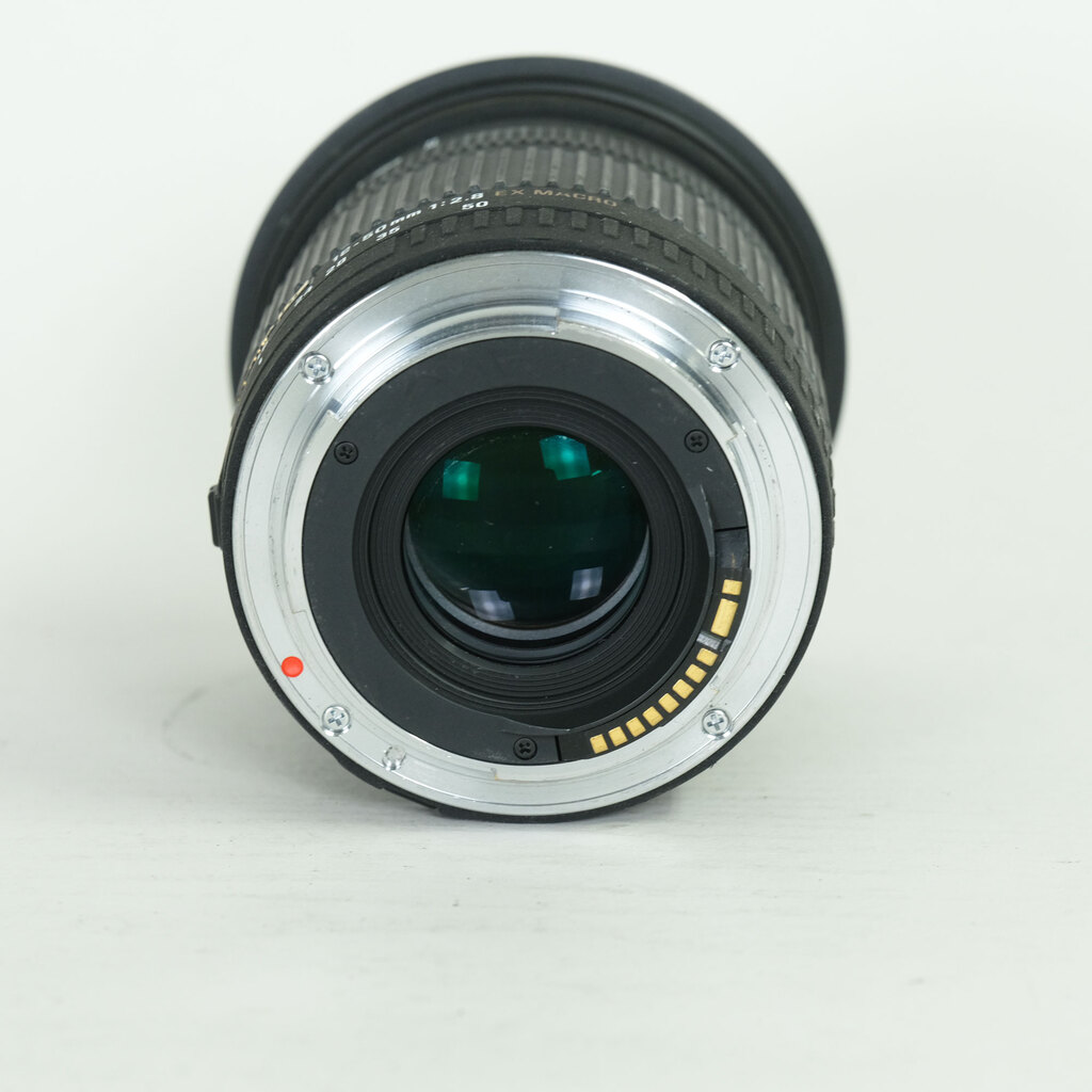 SIGMA 17-50mm F2.8 EX DC OS HSM (キヤノンEF用)