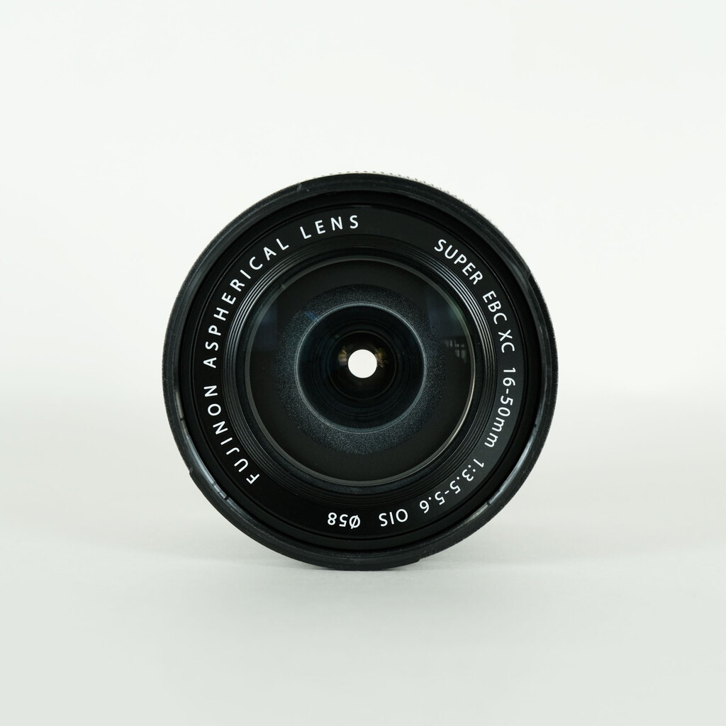 FUJIFILM フジノン XC16-50mm F3.5-5.6 OIS シルバー FUJIFILM フジノン XC16-50mm F3.5-5.6 OIS シルバー