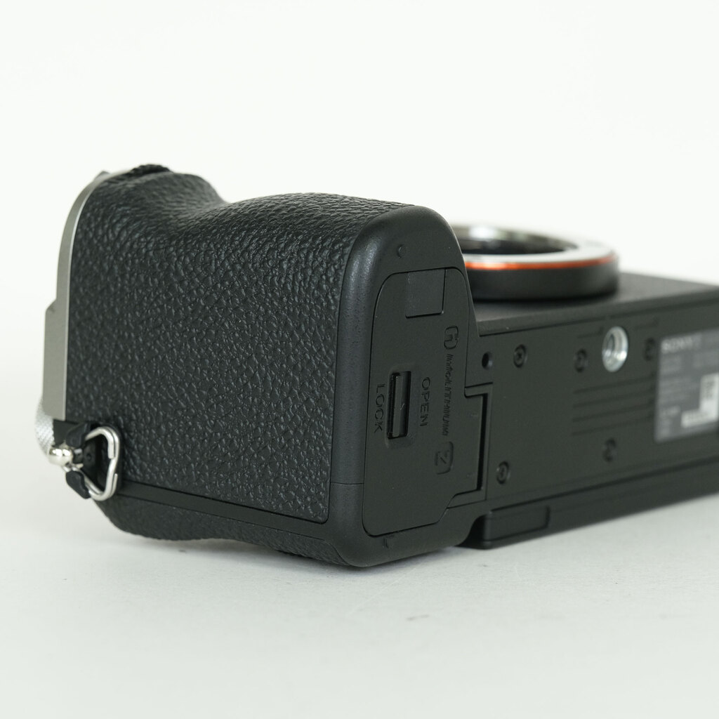 SONY α7C II（ILCE-7CM2）