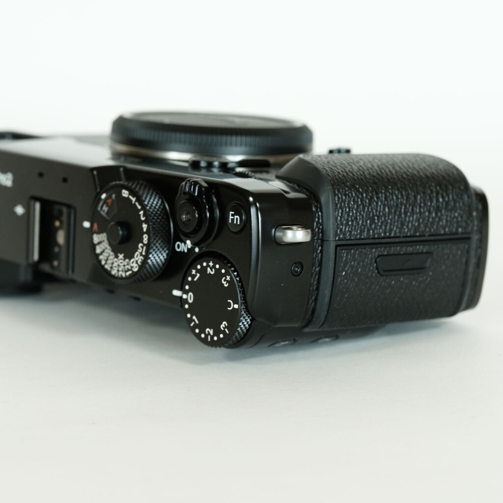 FUJIFILM X-Pro2