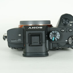 SONY α7 III(ILCE-7M3) SONY α7 III(ILCE-7M3)