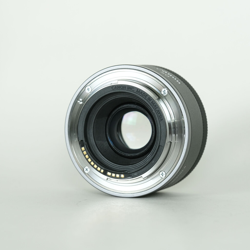 Canon RF50mm F1.8 STM