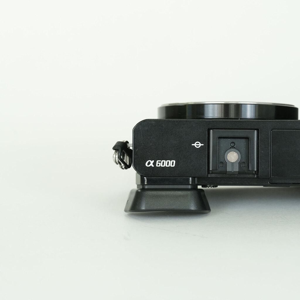 SONY α6000（ILCE-6000）