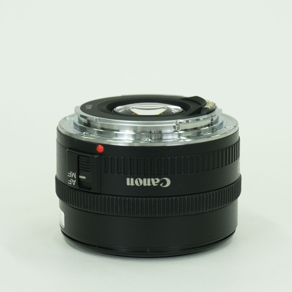 Canon EF35mm F2 Canon EF35mm F2