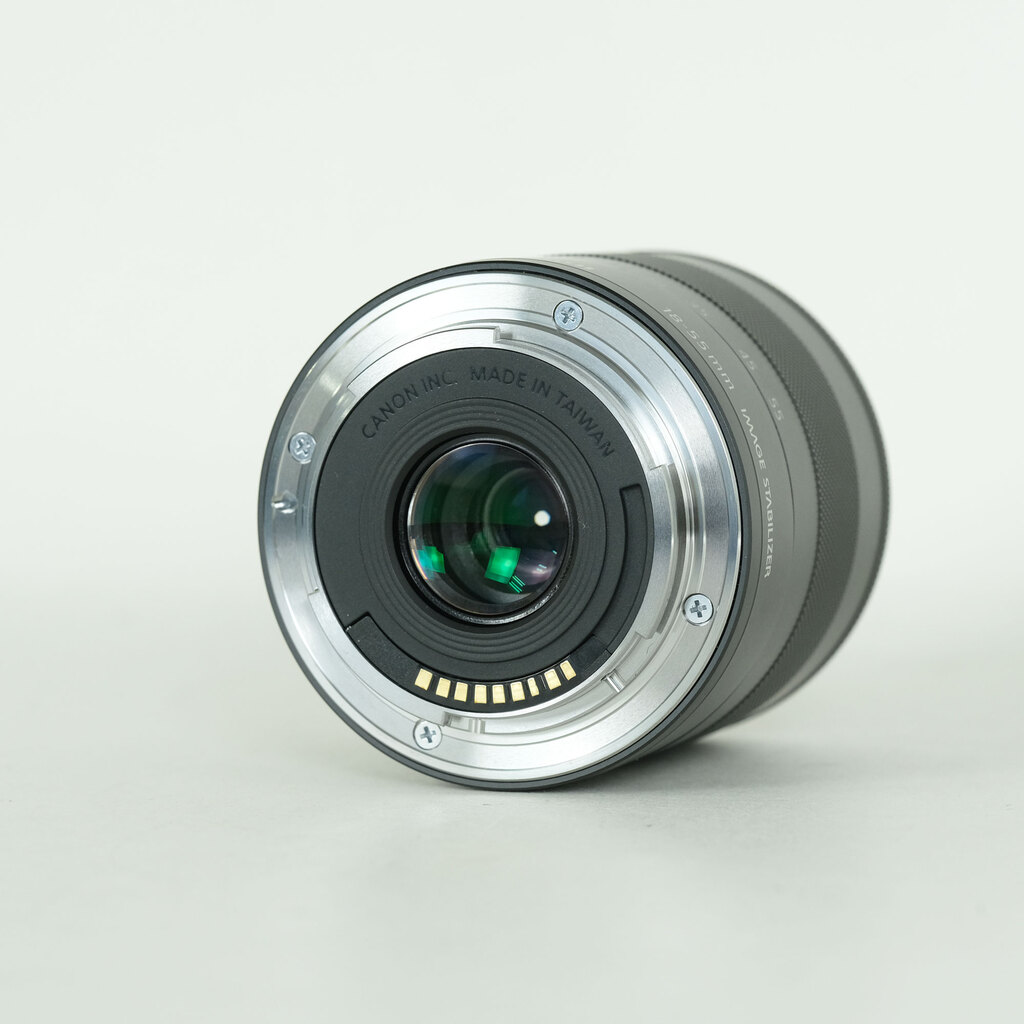 Canon EF-M18-55mm F3.5-5.6 IS STM Canon EF-M18-55mm F3.5-5.6 IS STM