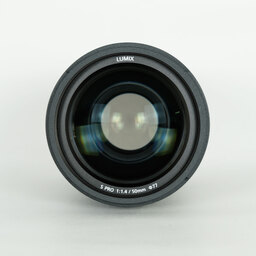 Panasonic LUMIX S PRO 50mm F1.4