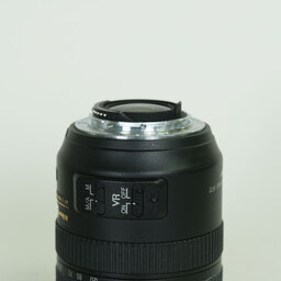 Nikon AF-S VR Zoom-Nikkor 24-120mm F3.5-5.6G IF-ED Nikon AF-S VR Zoom-Nikkor 24-120mm F3.5-5.6G IF-ED