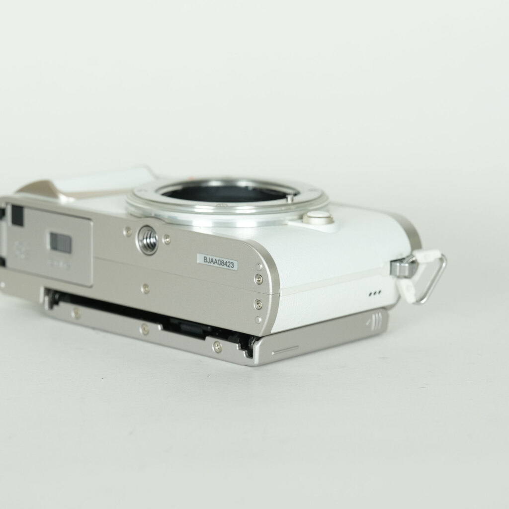 OLYMPUS PEN E-PL10 OLYMPUS PEN E-PL10