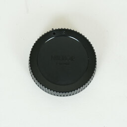 Nikon NIKKOR Z 135mm f/1.8 S Plena