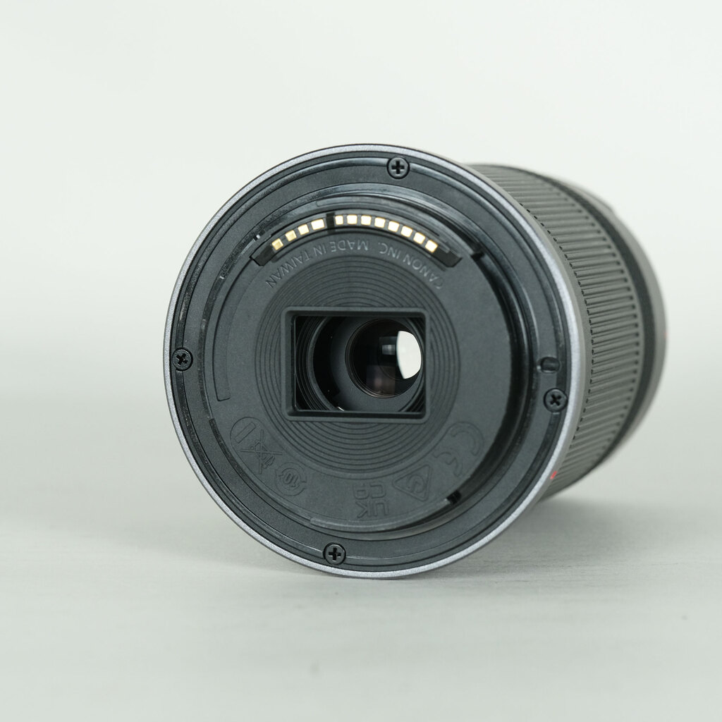 Canon RF-S55-210mm F5-7.1 IS STMの出品 | ONE SCENE（ワンシーン）