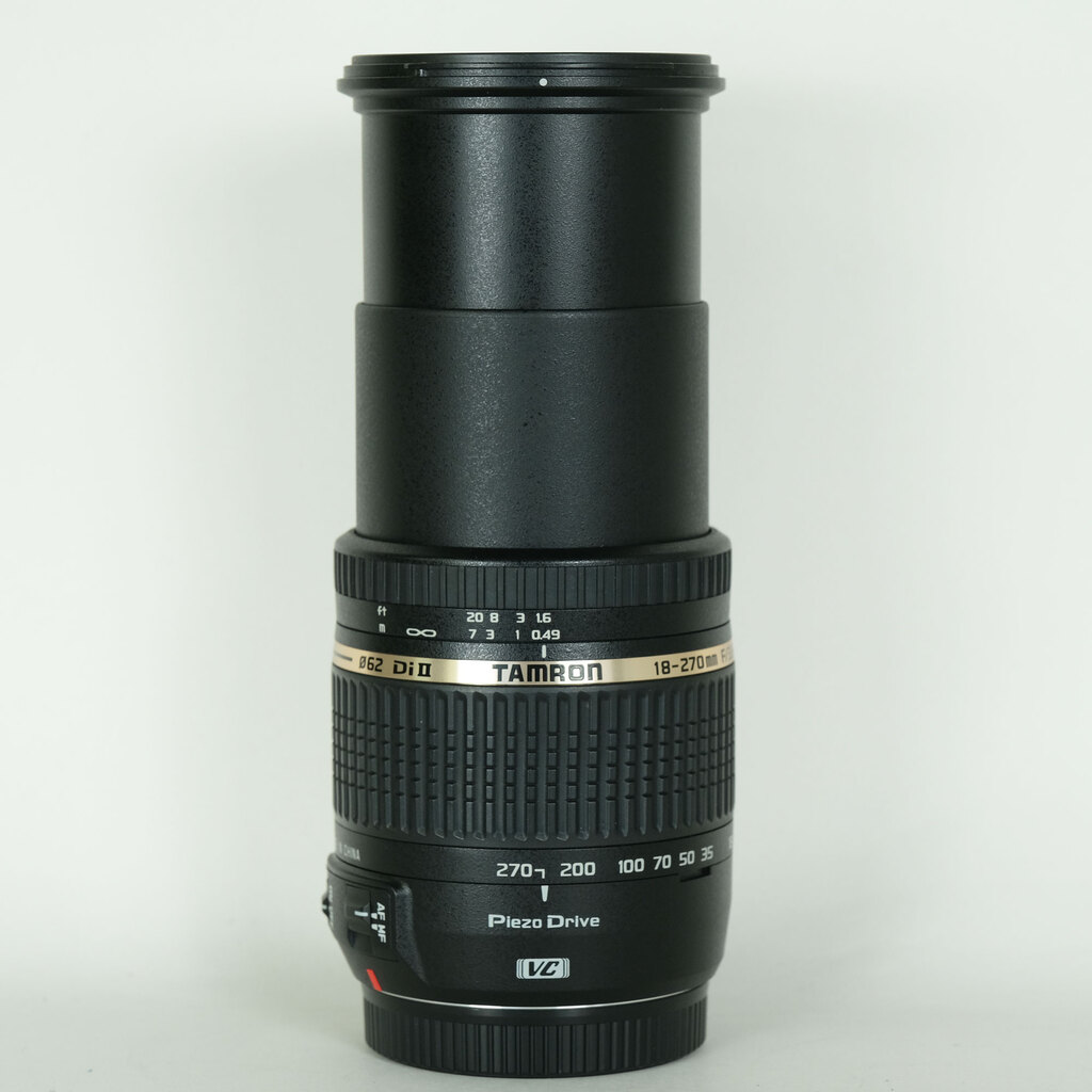 TAMRON 18-270mm F3.5-6.3 DiII VC PZD/Model B008E（キヤノンEF用）