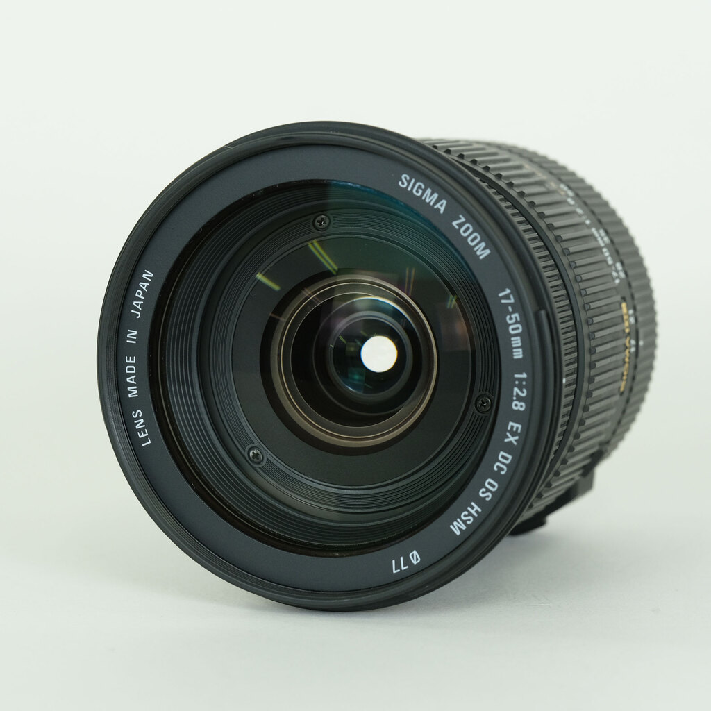 SIGMA 17-50mm F2.8 EX DC OS HSM (キヤノンEF用)