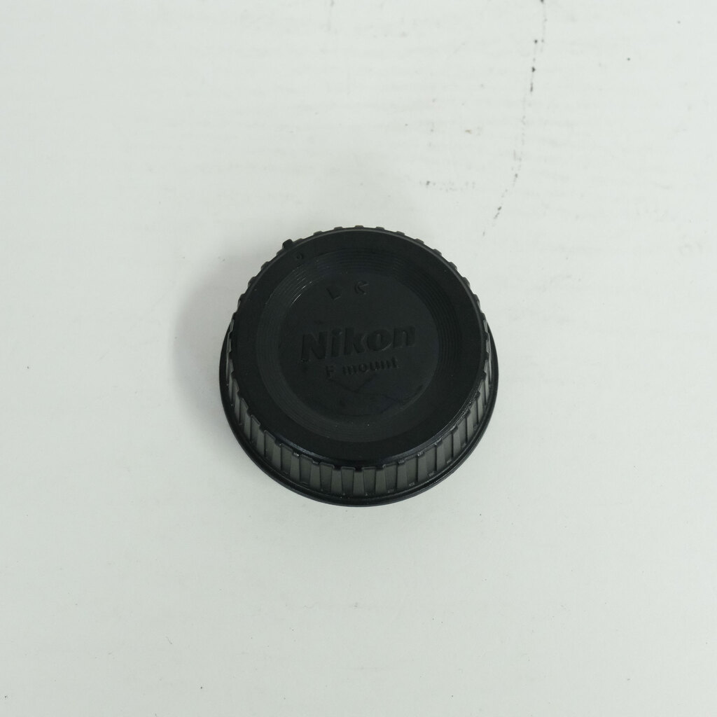 Nikon AF-S NIKKOR 24-70mm f/2.8G ED Nikon AF-S NIKKOR 24-70mm f/2.8G ED