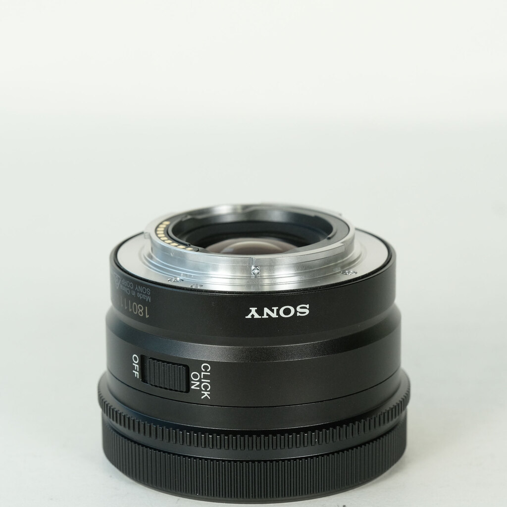 SONY FE 40mm F2.5 G SEL40F25Gの出品 | ONE SCENE（ワンシーン）